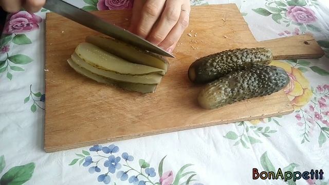 Салат всего из трех продуктов, что не делает его менее вкусным смотреть онлайн