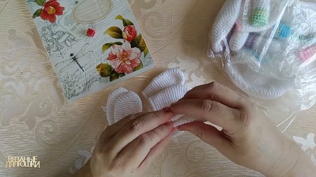 Рандомное вязание День 27 Вяжу зайчиков сплюшек смотреть онлайн