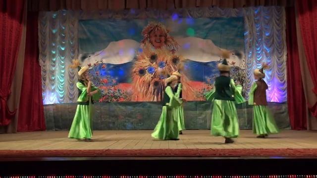 'Казахский танец' детский танцевальный кружок 'Ласточки' с Иваниха смотреть онлайн