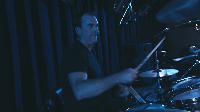 Forgotten Years - Midnight Oil Cover by Dux Nuts @ Eddies Band Room смотреть онлайн