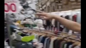 МАСТУРБИСТ ПРОДАЕТ КРОССОВКИ ПО 600 РУБЛЕЙ