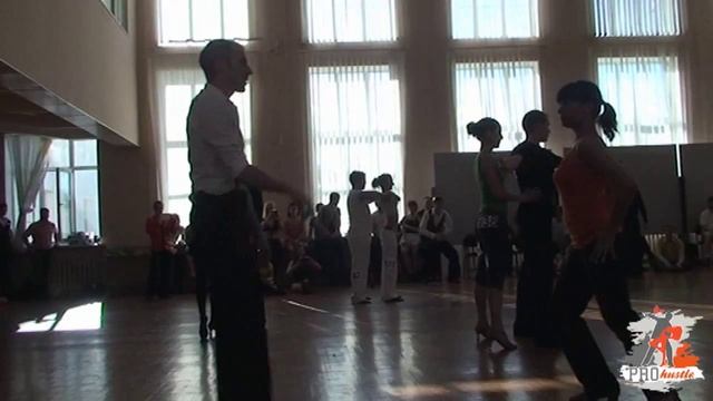 Хастл. Кубок Великого Новгорода 2011 смотреть онлайн