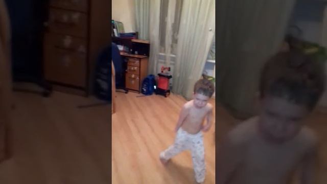 Песня группы"Любэ""Комбат" смотреть онлайн