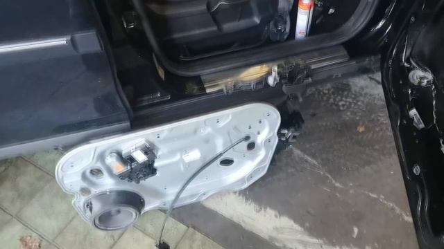 Naprawa centralnego zamka (ford kuga) смотреть онлайн