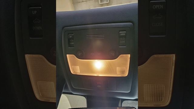 2017 Lexus IS 200t смотреть онлайн