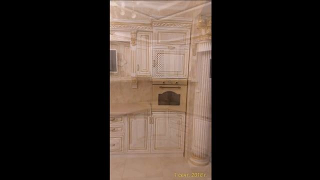 Кухня. Фасад ясень, эмаль белая, патина золото. смотреть онлайн