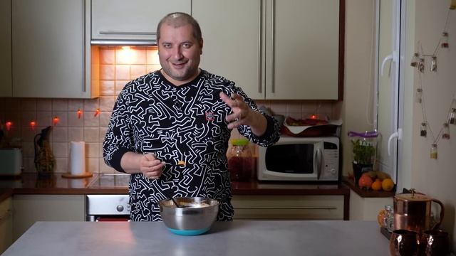 Морковный салат с грузинским акцентом. Вкусный салат с грецкими орехами. смотреть онлайн