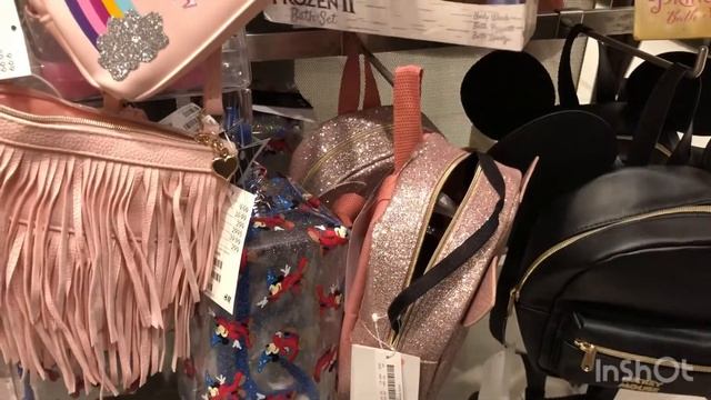 Мама чуть не скупила все туфельки и платья из детского отдела!