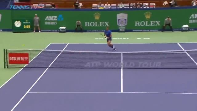 33+ INSANE TENNIS TRICKSHOTS смотреть онлайн