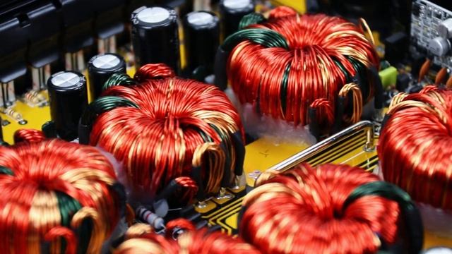 Nice 5500 watts RMS Teampie Korean style car amplifier смотреть онлайн