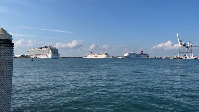 Carnival Ship Makes Its Final Voyage смотреть онлайн