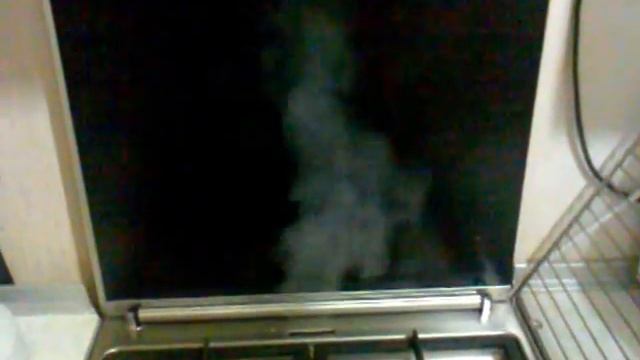 12032012095 Работа духовки с вентилятом. Gorenia.mp4 смотреть онлайн