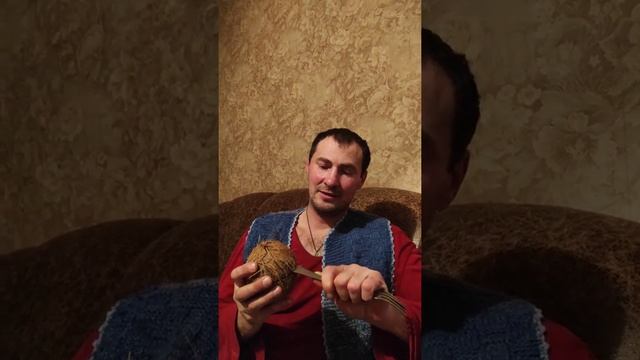 Как и чем разрезать кокос. How and what to cut the braid. #чем_разрезать_кокос #Shorts #coconut_nu смотреть онлайн