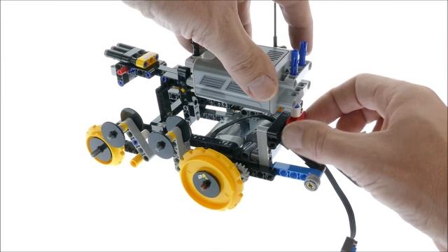 Lego Technic 42095 Remote-Controlled Stunt Racer - Lego 42095 Speed Build смотреть онлайн