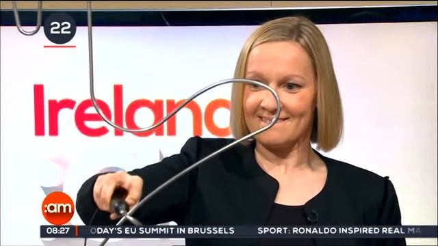 Airmax Inflatables - Beat the Buzzer Game on TV3 смотреть онлайн