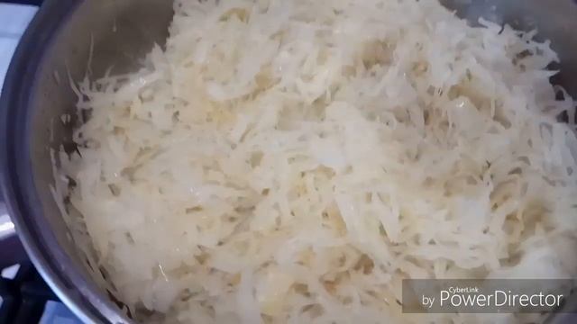 Пирог с капустой яйцом из слоёного дрожжевого теста смотреть онлайн