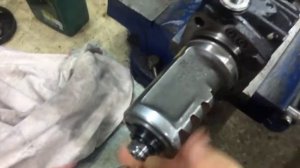 Почему люфтит рулевой редуктор