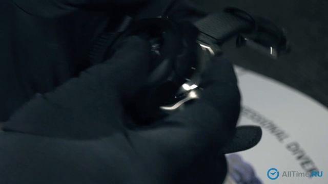 Victorinox I.N.O.X глазами часового эксперта смотреть онлайн