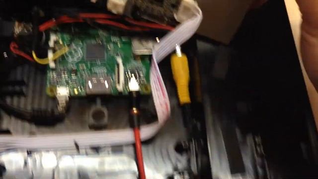 DIY Raspberry Pi Picture Frame смотреть онлайн