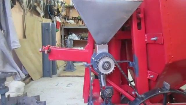 Дозатор удобрений на картофелесажалку к мотоблоку. смотреть онлайн