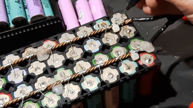 Как самому сделать своими руками аккумулятор - Исправляем ошибки #1 смотреть онлайн