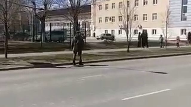Парад Победы в Верхней Пышме, на ходу уникальный танк Т-35 смотреть онлайн