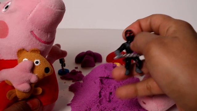 Peppa Pig & George Pig Jumping in Muddy Puddles Surprise Toys Bubble Guppies TMNT Disney Pixer смотреть онлайн