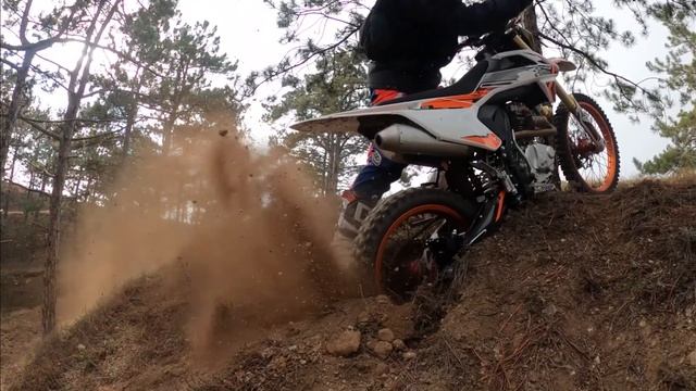 GR2 Enduro Burnout (SlowMotion) смотреть онлайн