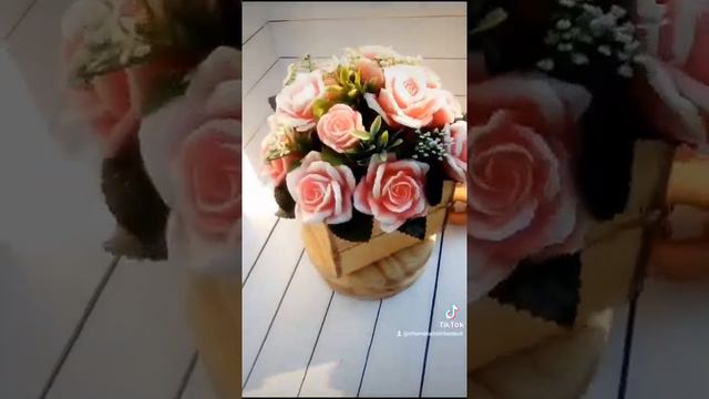 Подарок из мыла. Красивые розы. смотреть онлайн