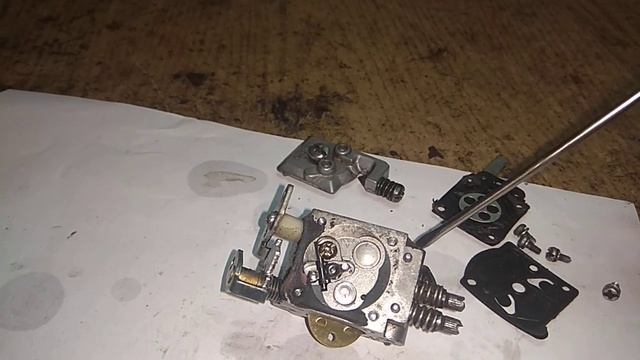 ремонт карбюратора Husqvarna 142 смотреть онлайн