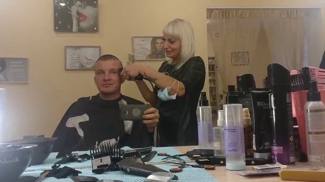 Навёл порядок на голове. Немного скупился.