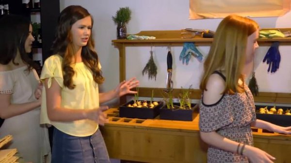 Olivia Sanabia, Abby Donnelly, & Aubrey Miller talk "Just Add Magic" - POPSTAR