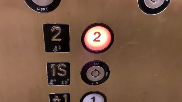 EPCOized 1967 OTIS traction elevator @ Barnes and Noble in Pittsford смотреть онлайн