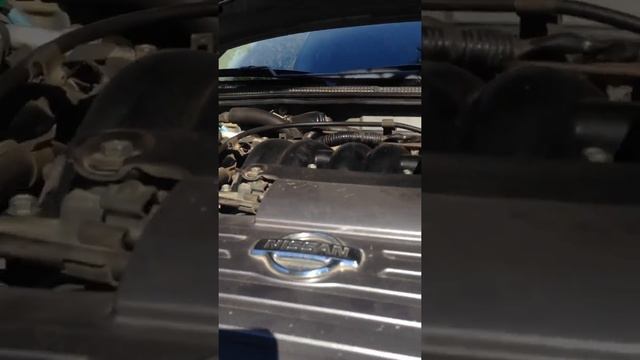 V6. Nissan Maxima QX Серебро. Устанавливаем "датчик вибрации двигателя"! смотреть онлайн