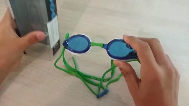 Обзор очков ARENA TRACKS. смотреть онлайн