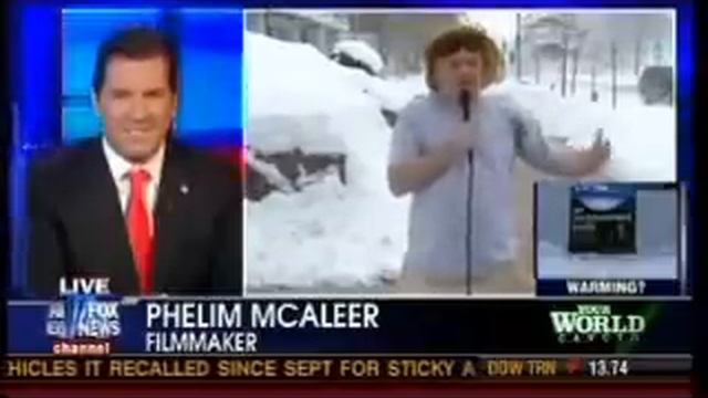 Fox News Uses D.C. Snowstorm To Attack Global Warming, Al Gore And Democrats смотреть онлайн
