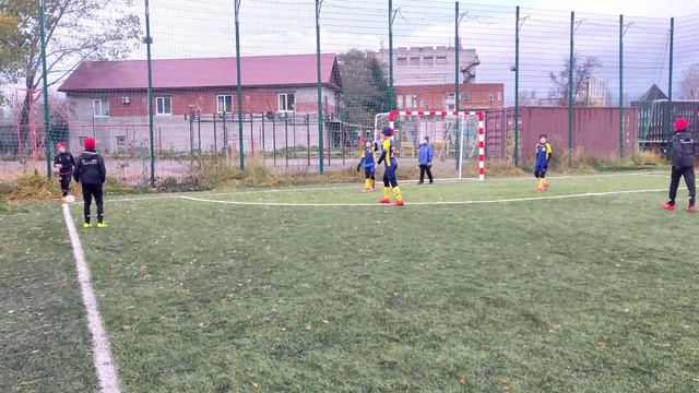 FC FORA - ФК Кит (Игра 30.10.2022) Итоговый счëт 5:1 смотреть онлайн