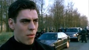 Братва,мы не хотим стрелять мы наблюдаем! (МОМЕНТ ИЗ СЕРИАЛА БРИГАДА)