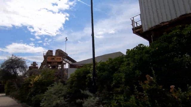 LONDON Walk Tour THAMES PATH from NORTH GREENWICH to THAMES BARRIER - England смотреть онлайн