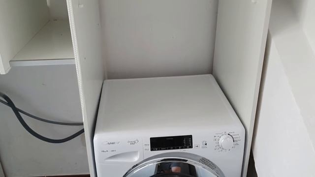 Сансевьерии. Переделка прачечной комнаты в оранжерею. смотреть онлайн