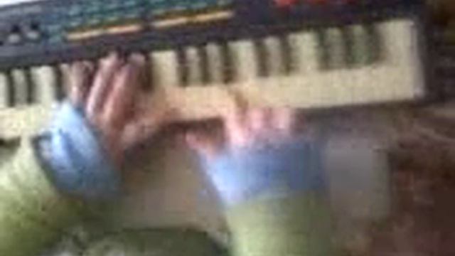 малыш-музыкант смотреть онлайн