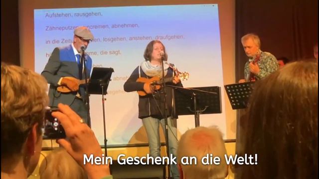 "Liegen ist Frieden" - Cover live mit Ukulelen смотреть онлайн