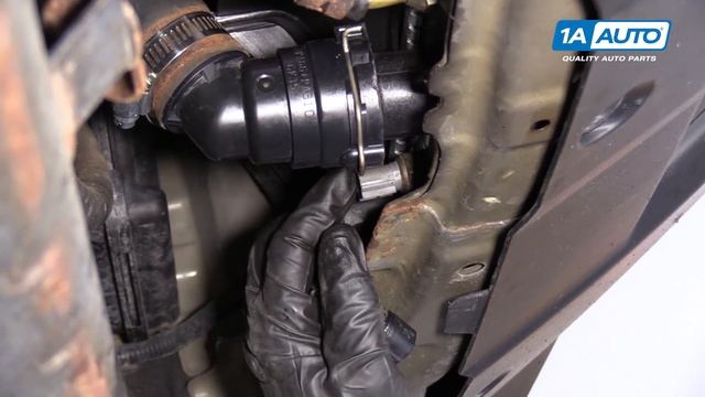 How to Replace Engine Coolant Temperature Sensor 07-11 Honda CR-V смотреть онлайн