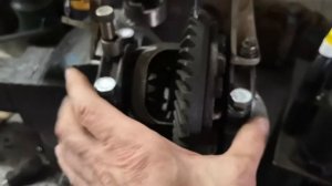 регулировка зазора главной пары редуктора ВАЗ