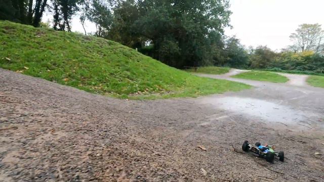 WLTOYS BEST CHEAP RC Buggy of all time? NOT ANYMORE!! смотреть онлайн