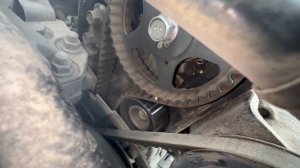 Ремень грм Hyundai Accent ну пора уже менять а всё катаю