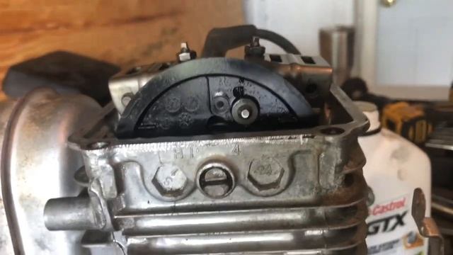 Honda GC160 Cam/Timing Gear Damage and Replacement смотреть онлайн