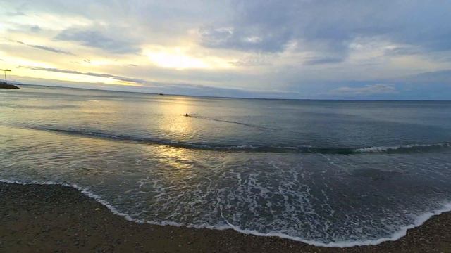 #Алушта.06 10 19г.ЗОЛОТОЙ ЭТЮД ОСЕНИ.#Рассвет#Море#Набережная смотреть онлайн