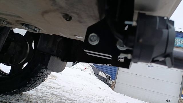 Фаркоп на Renault Logan Stepway 2019- Berg смотреть онлайн