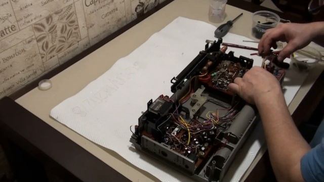 Японская магнитола SANYO M 9922LU ремонт и профилактика смотреть онлайн